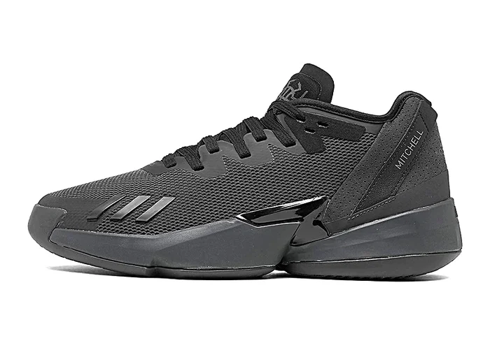 Adidas D.O.N. Issue 4 « Core Black »