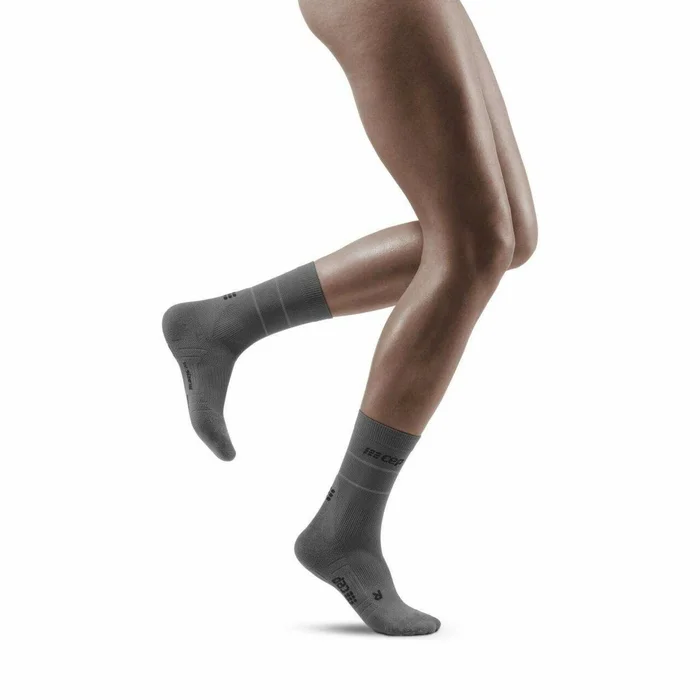 Chaussettes de compression mi-mollets femme CEP Compression Reflective [Taille  2]