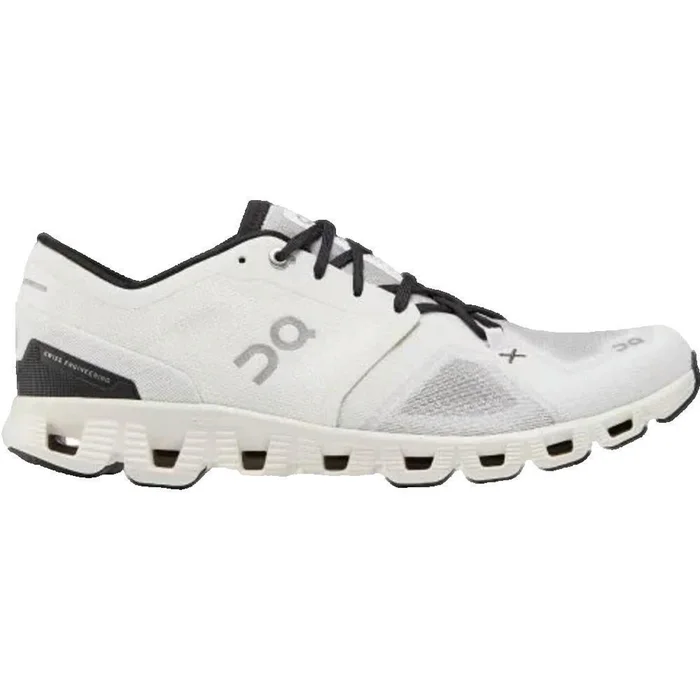 Chaussures de running femme On-running Cloud X 3 [Taille 40]