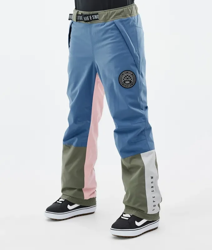 Dope Blizzard Track W Pantalon de Snowboard Femme Blue Steel/Light Grey/Soft Pink/Greenish Livraison Mondiale