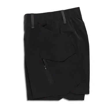 Pantalon de Sport On Running Femme Explorer Shorts Black