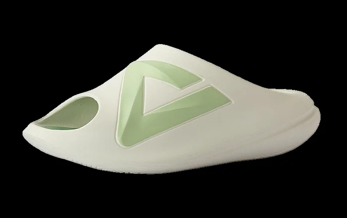 Peak Chanclas de Recuperación Taichi « White Green »