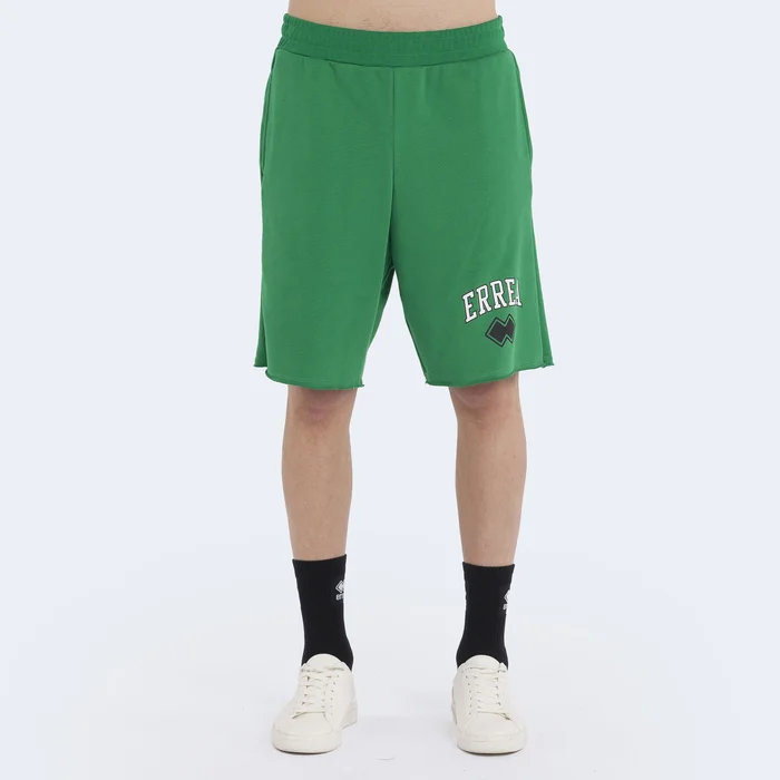Short homme à inscription style college latérale SS23
