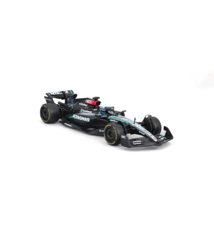 Voiture MERCEDES GP F1 W15 EQ performance – TEAM AMG PETRONAS MOTORSPORT 63 Georges Russel (Avec le casque)